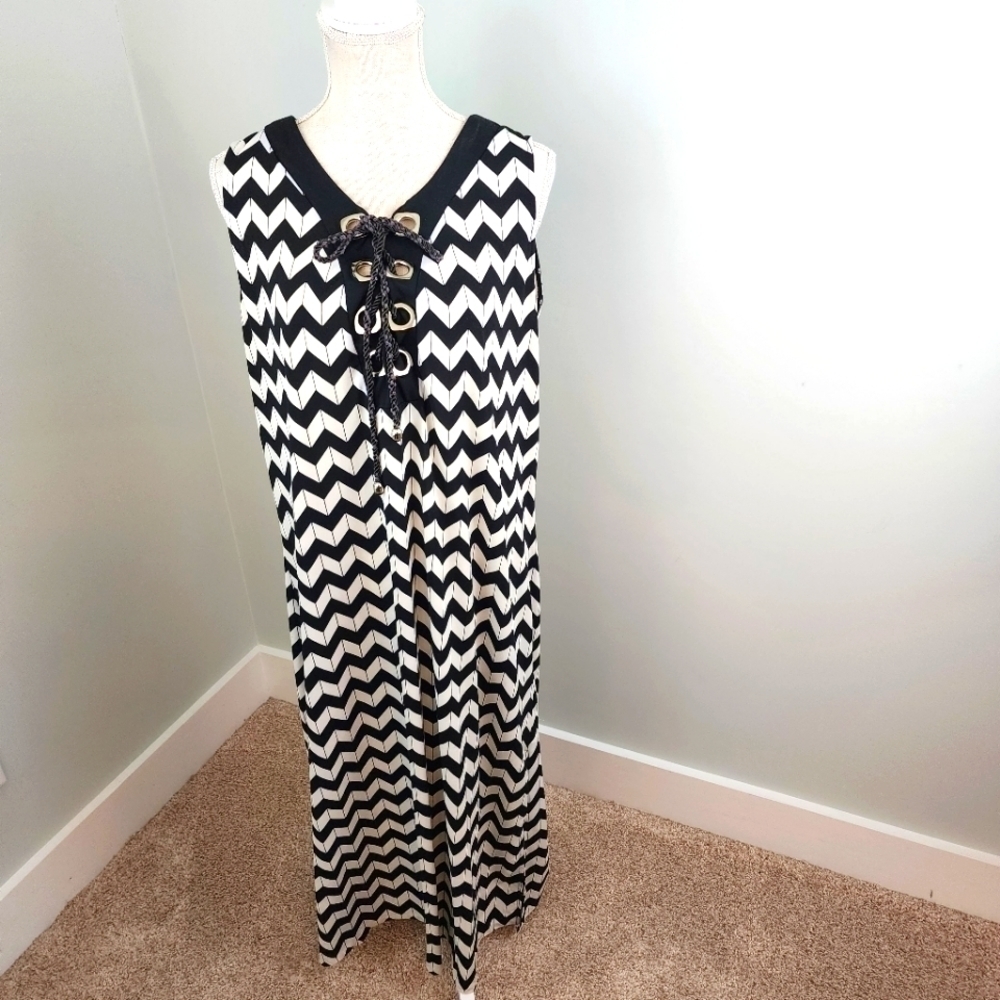Haani Plus Size Women’s Sleeveless Tie Front Abstract Stretch Maxi Dress Size 1X